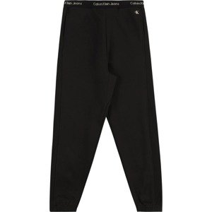 Calvin Klein Jeans Kalhoty 'INTARSIA' černá / bílá